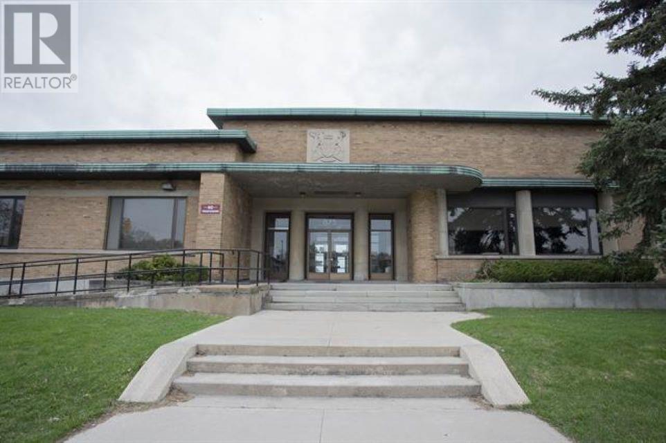 875 Queen St, Sault Ste. Marie, Ontario  P6A 3G4 - Photo 3 - SM251574