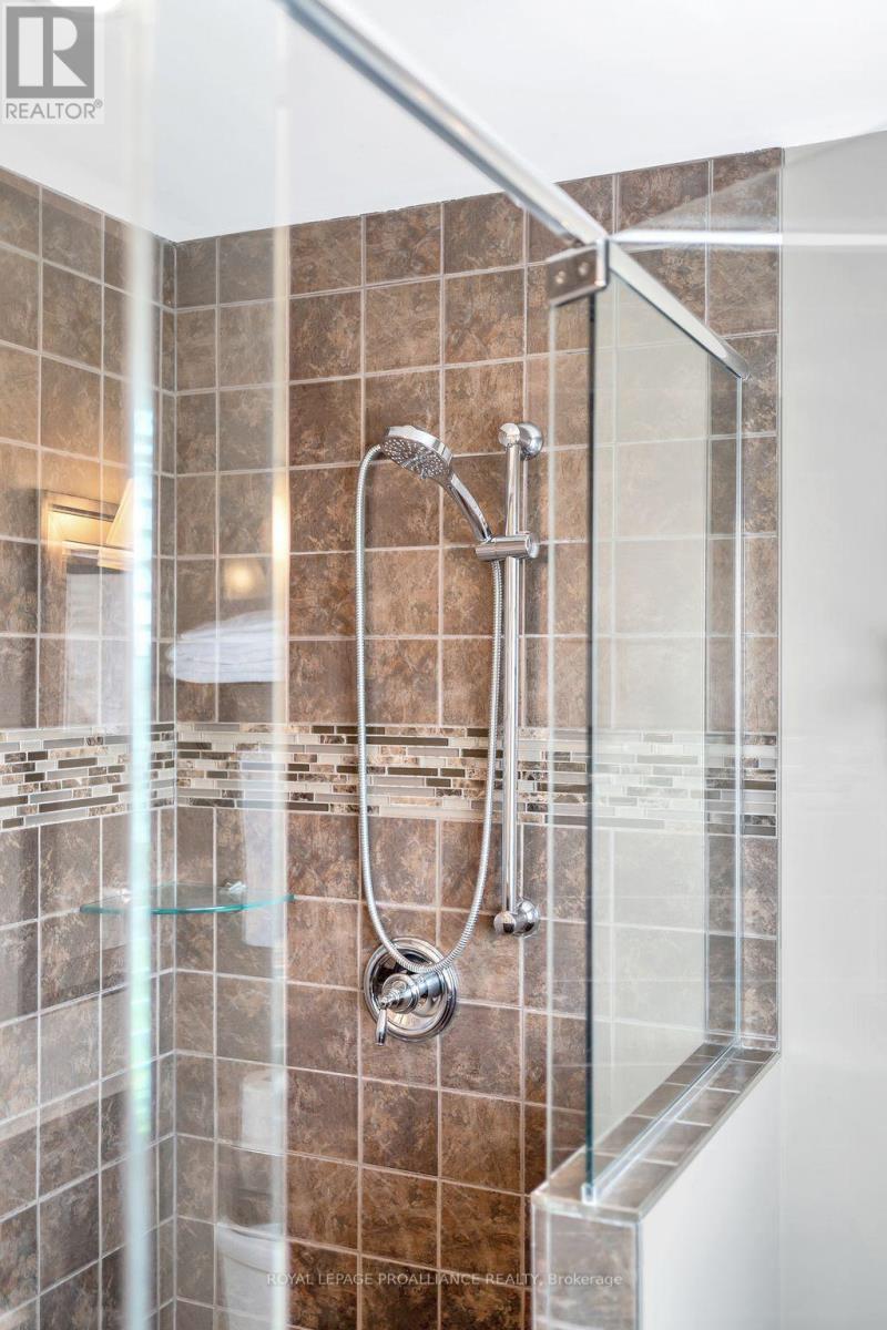 19 Scenic Drive, Belleville, Ontario  K8N 0C2 - Photo 19 - X12298144