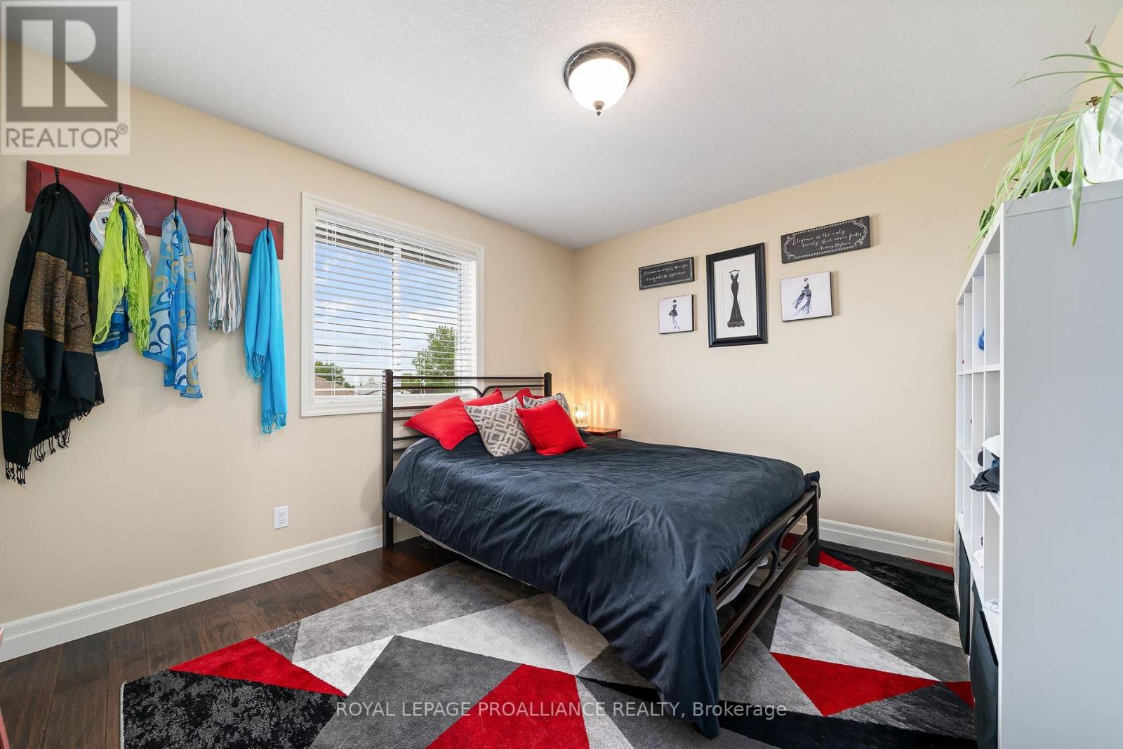 19 Scenic Drive, Belleville, Ontario  K8N 0C2 - Photo 21 - X12298144