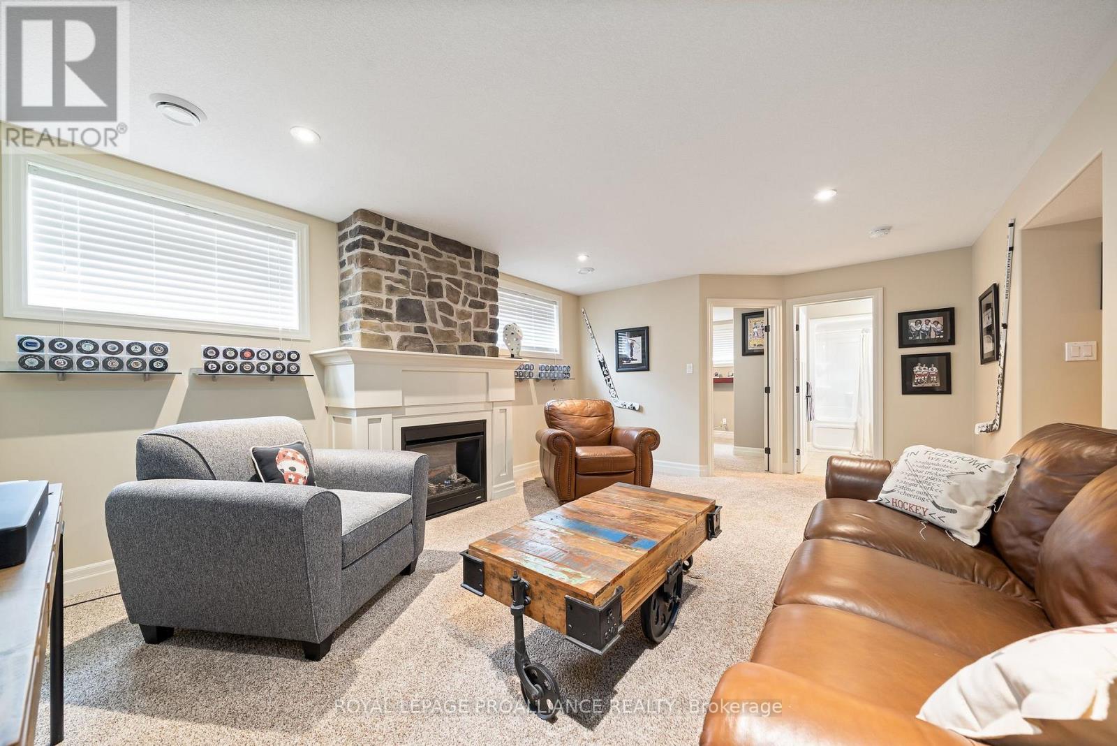 19 Scenic Drive, Belleville, Ontario  K8N 0C2 - Photo 30 - X12298144