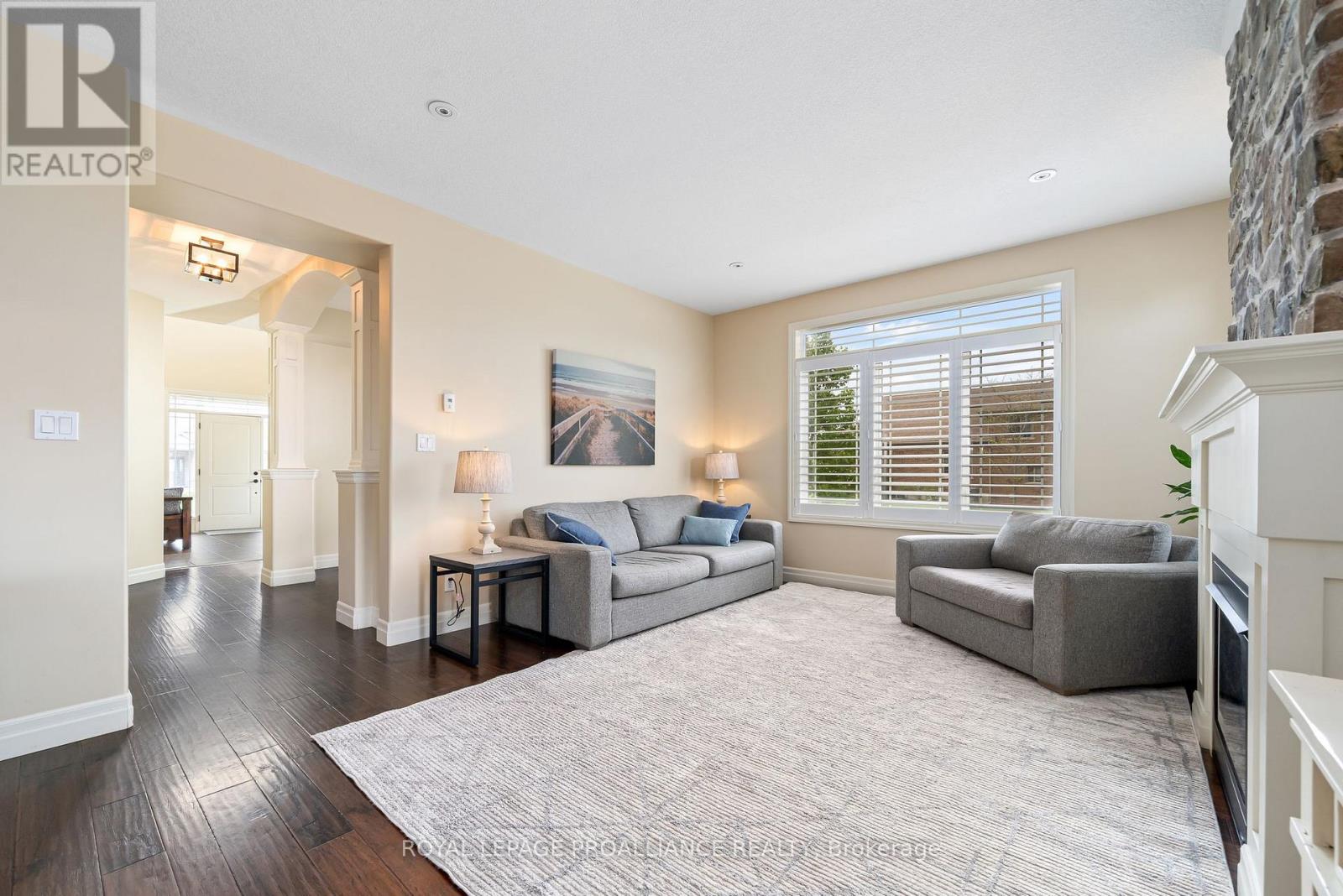 19 Scenic Drive, Belleville, Ontario  K8N 0C2 - Photo 7 - X12298144