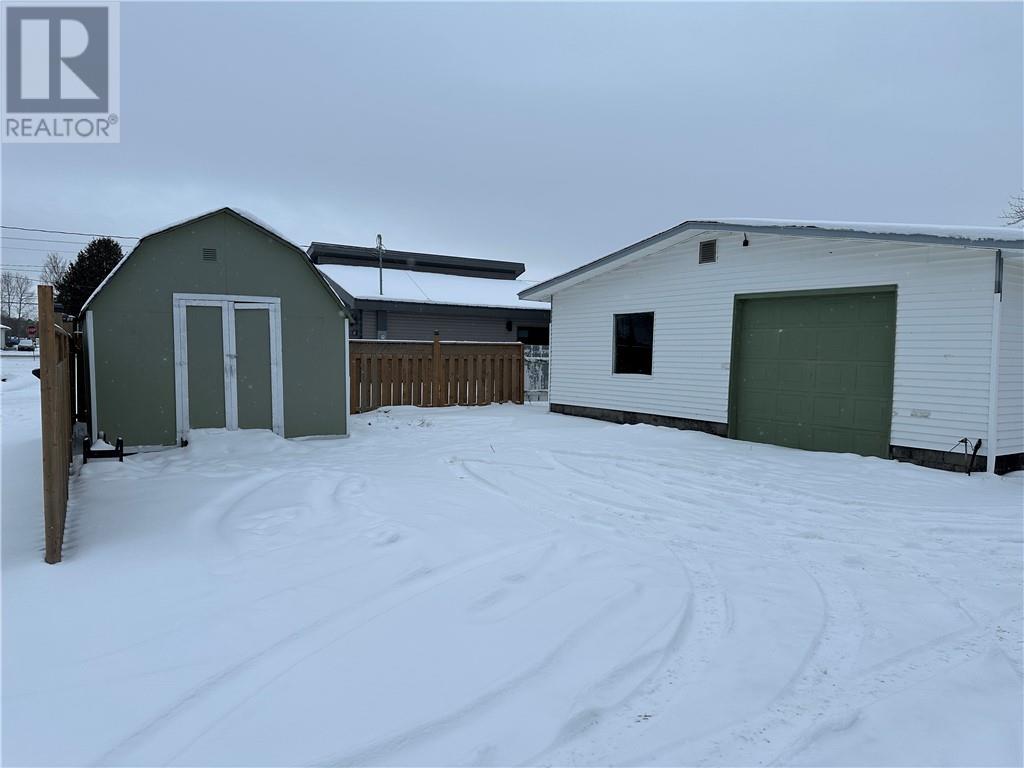 3031 River Road, Greater Sudbury, Ontario  P3N 1E5 - Photo 8 - 2125909