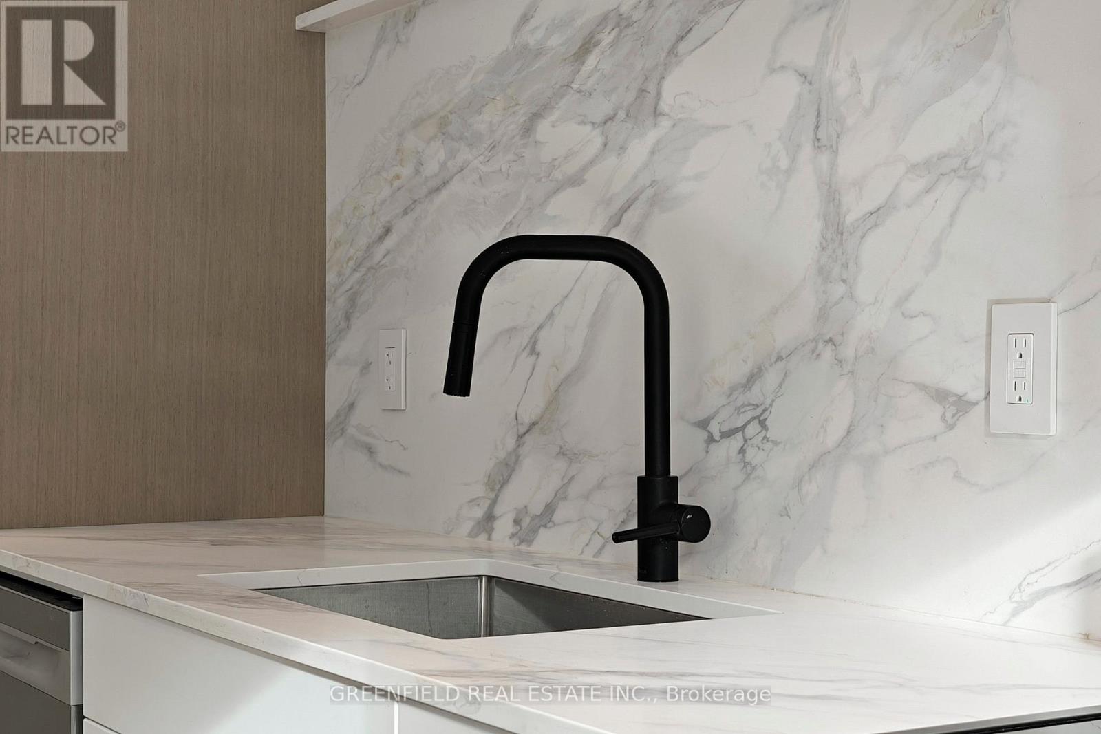 Laneway House - 168 Pearson Avenue, Toronto (Roncesvalles), Ontario  M6R 1G5 - Photo 10 - W12633574