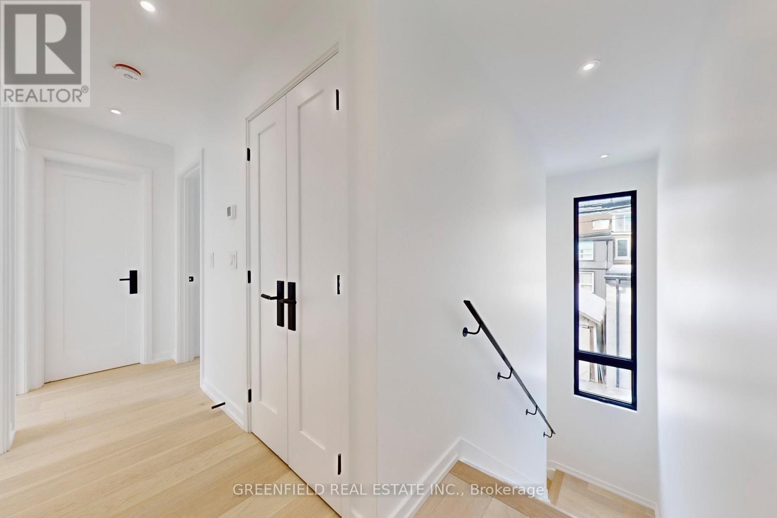 Laneway House - 168 Pearson Avenue, Toronto (Roncesvalles), Ontario  M6R 1G5 - Photo 21 - W12633574