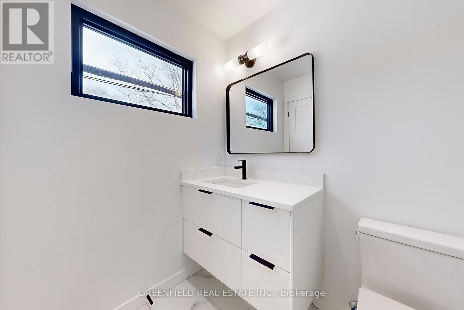 Laneway House - 168 Pearson Avenue, Toronto (Roncesvalles), Ontario  M6R 1G5 - Photo 27 - W12633574