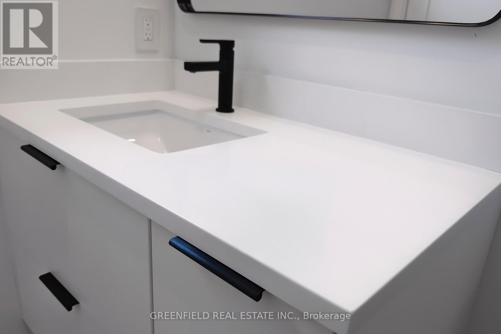 Laneway House - 168 Pearson Avenue, Toronto (Roncesvalles), Ontario  M6R 1G5 - Photo 28 - W12633574