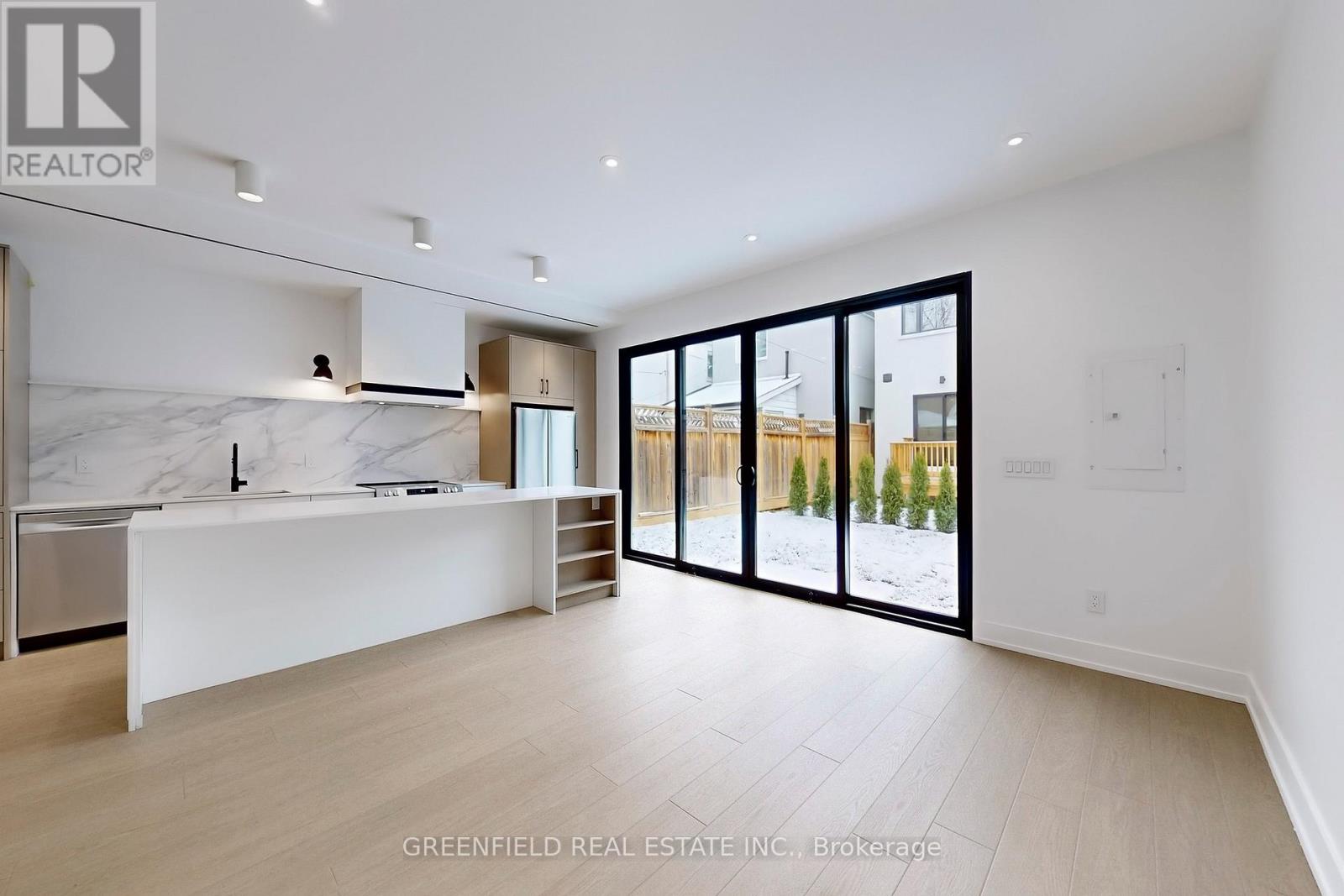 Laneway House - 168 Pearson Avenue, Toronto (Roncesvalles), Ontario  M6R 1G5 - Photo 4 - W12633574