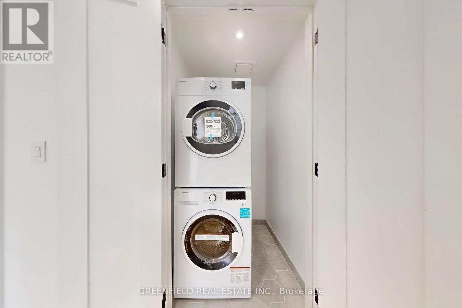 Laneway House - 168 Pearson Avenue, Toronto (Roncesvalles), Ontario  M6R 1G5 - Photo 43 - W12633574