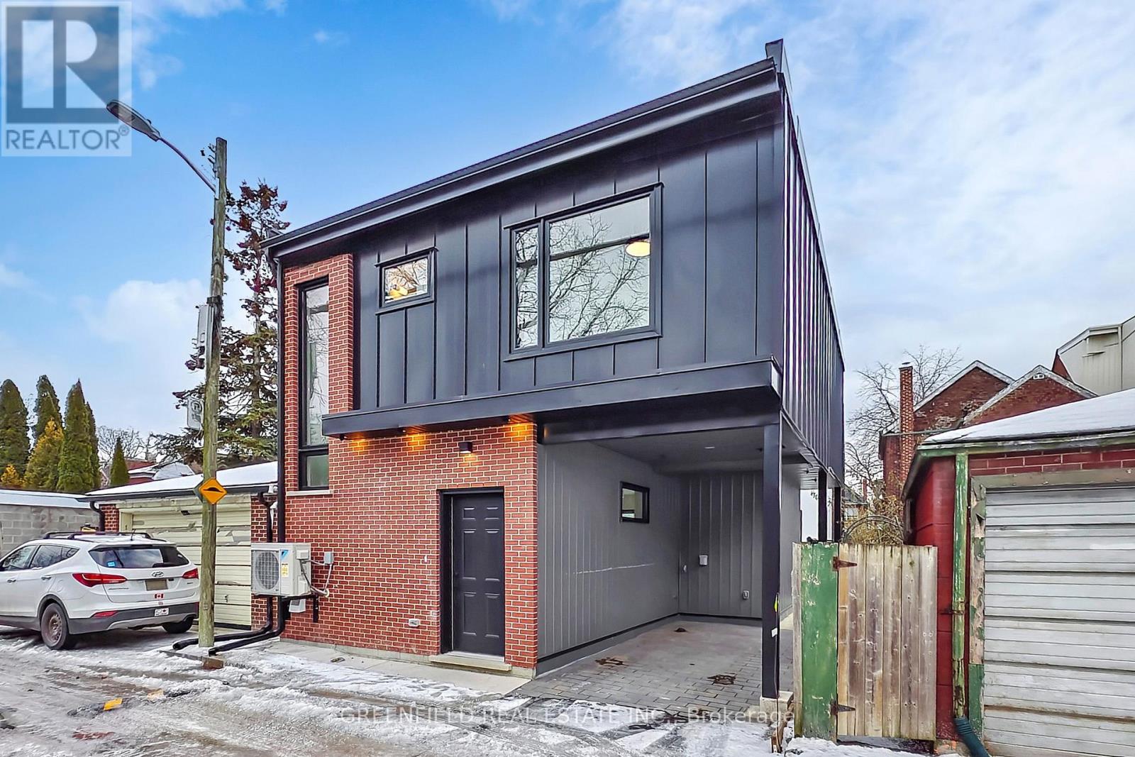 Laneway House - 168 Pearson Avenue, Toronto (Roncesvalles), Ontario  M6R 1G5 - Photo 45 - W12633574