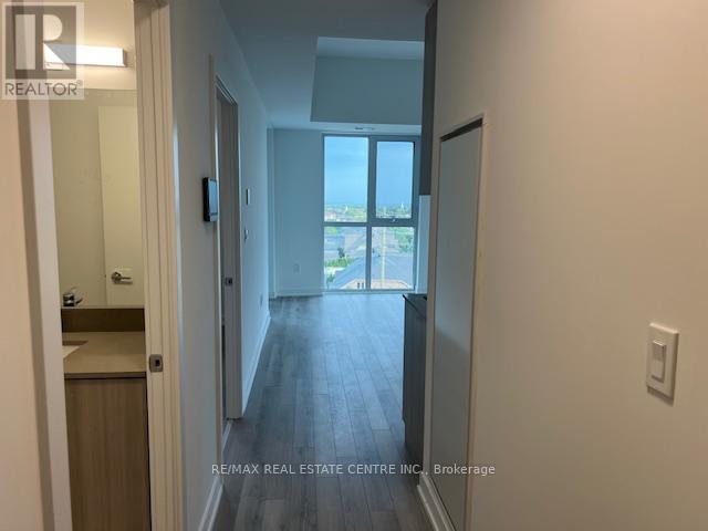 727 - 1005 Dundas Street, Oakville, Ontario  L6H 8C7 - Photo 14 - W12633602