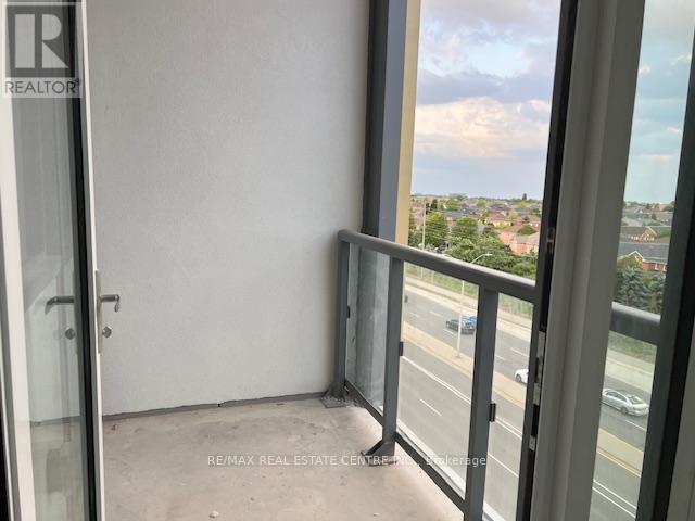 727 - 1005 Dundas Street, Oakville, Ontario  L6H 8C7 - Photo 22 - W12633602