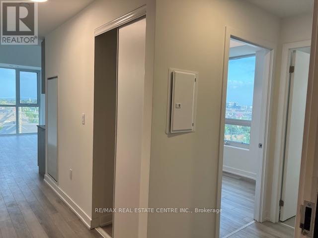 727 - 1005 Dundas Street, Oakville, Ontario  L6H 8C7 - Photo 6 - W12633602