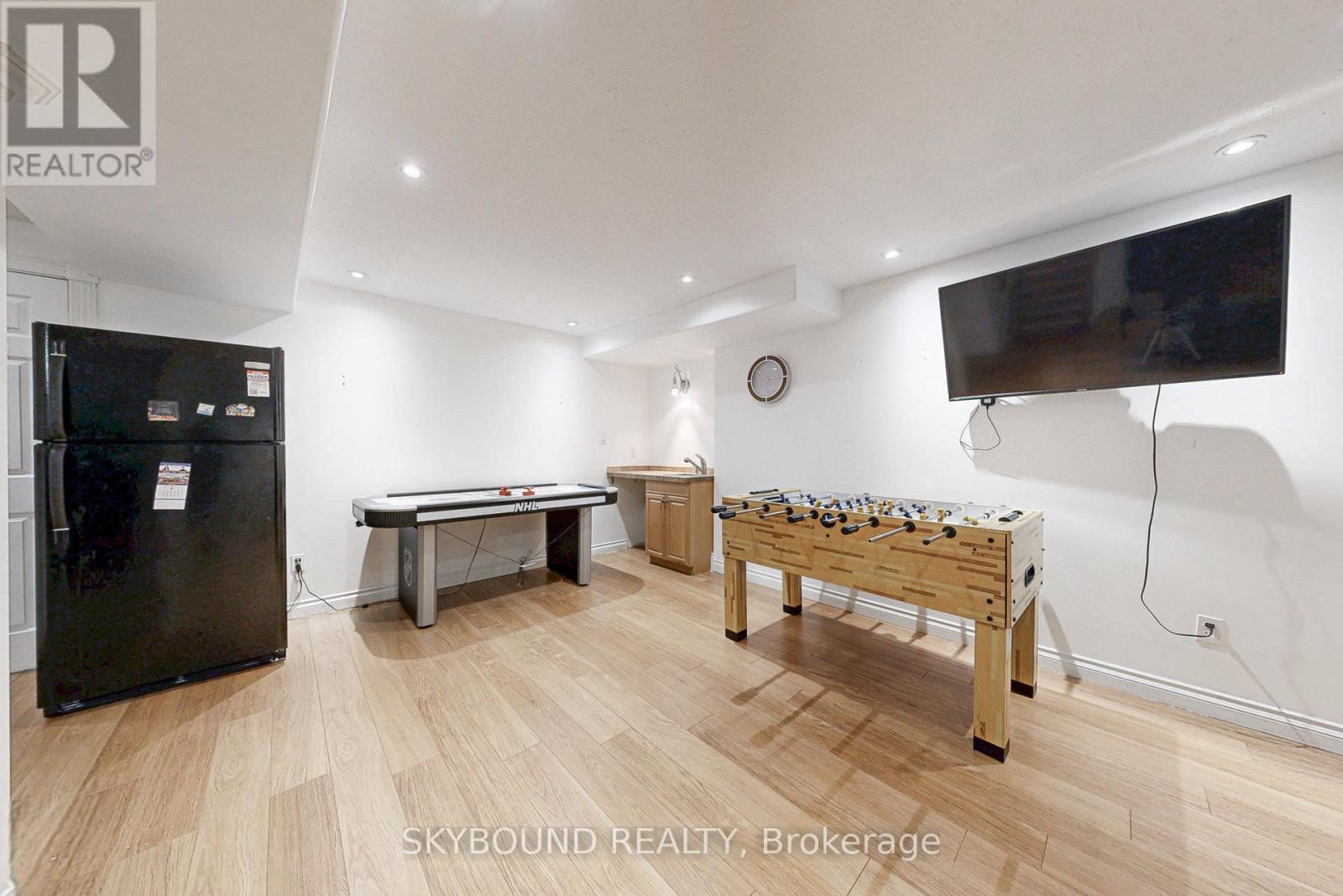 26 Bushberry Road, Brampton (Snelgrove), Ontario  L7A 1L3 - Photo 45 - W12633622