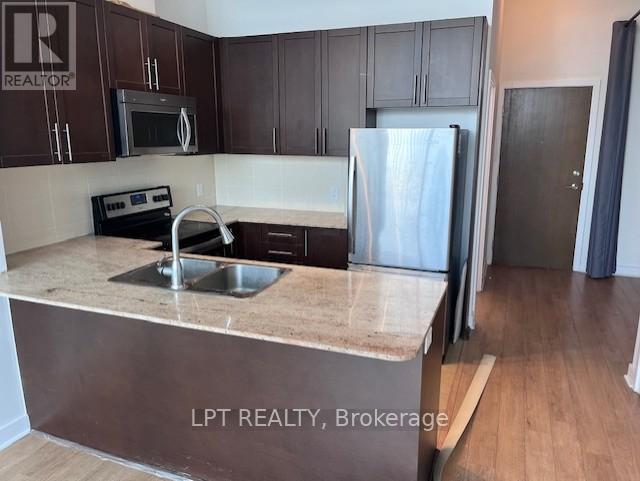 208 - 3985 Grand Park Drive, Mississauga (City Centre), Ontario  L5B 0H8 - Photo 6 - W12633646