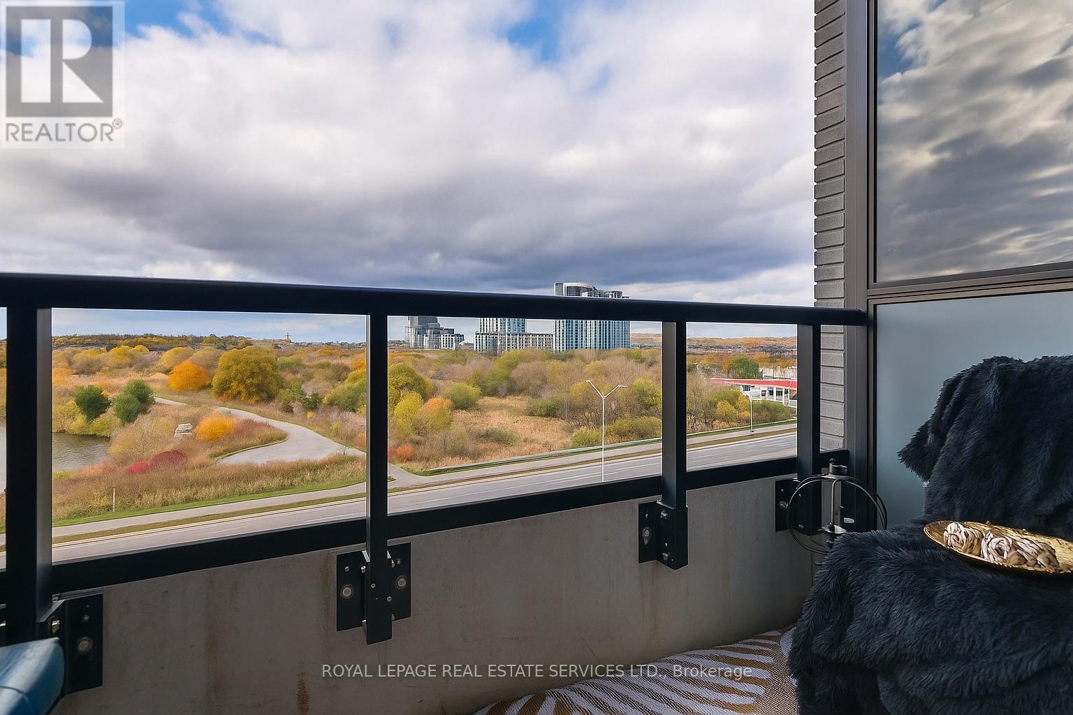 414 - 2489 Taunton Road, Oakville (Ro River Oaks), Ontario  L6H 3R9 - Photo 36 - W12633696