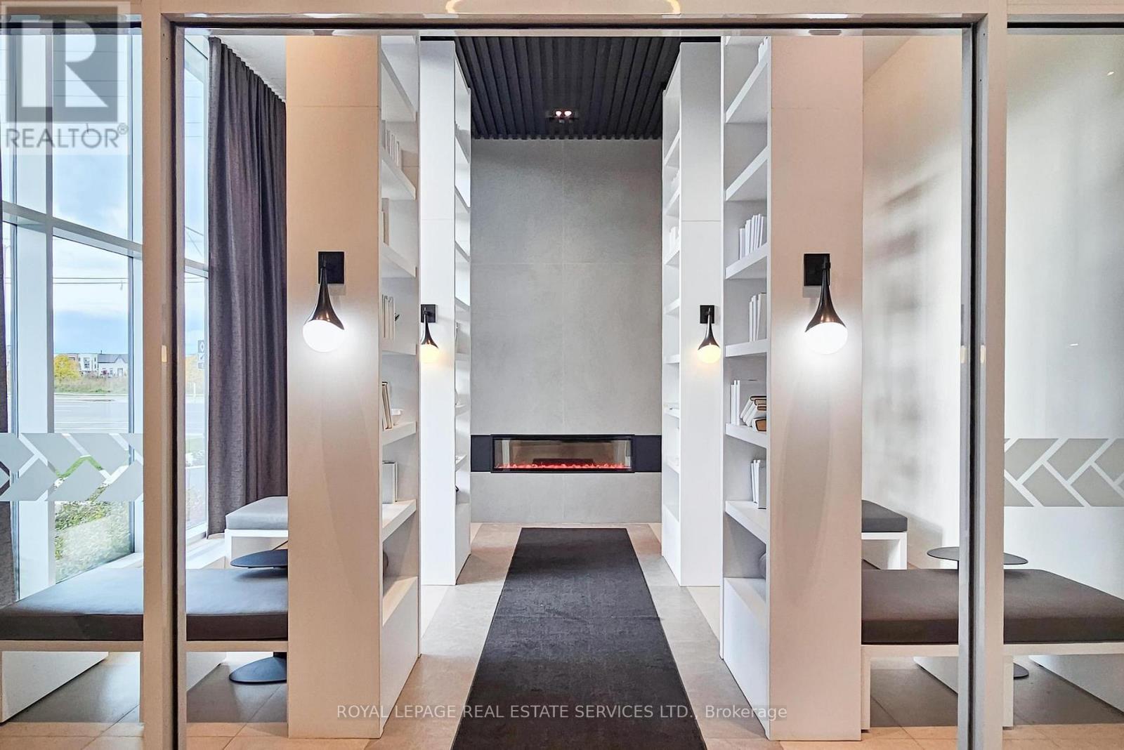 414 - 2489 Taunton Road, Oakville (Ro River Oaks), Ontario  L6H 3R9 - Photo 4 - W12633696