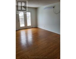 7 TOWNHOUSE CRESCENT, Brampton, Ontario