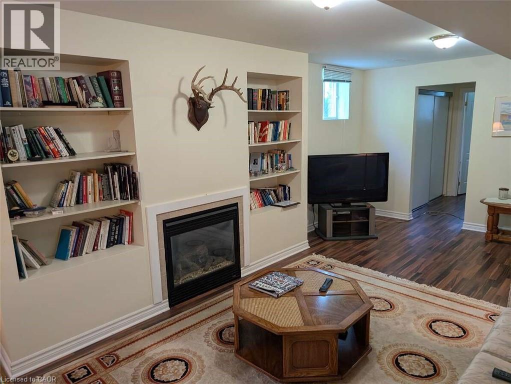 7 Club Court, Wasaga Beach, Ontario  L9Z 1J8 - Photo 18 - 40764800