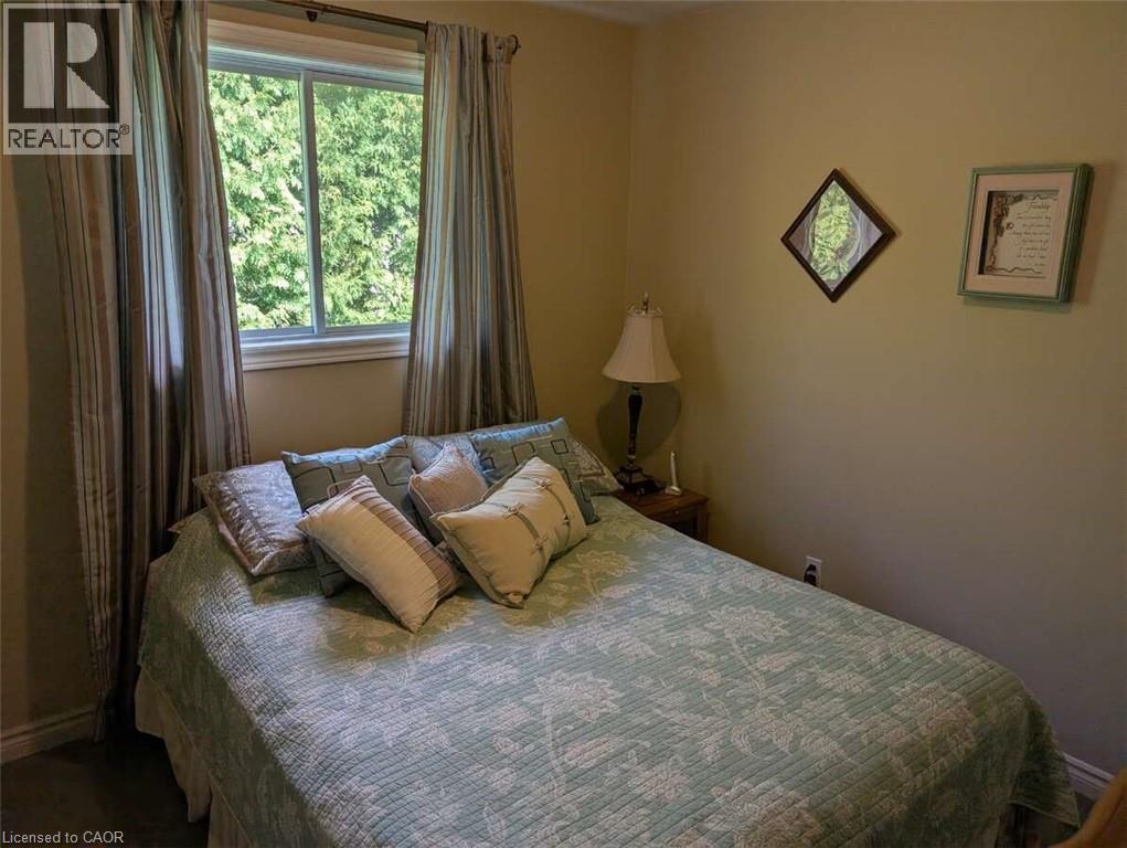 7 Club Court, Wasaga Beach, Ontario  L9Z 1J8 - Photo 14 - 40764800