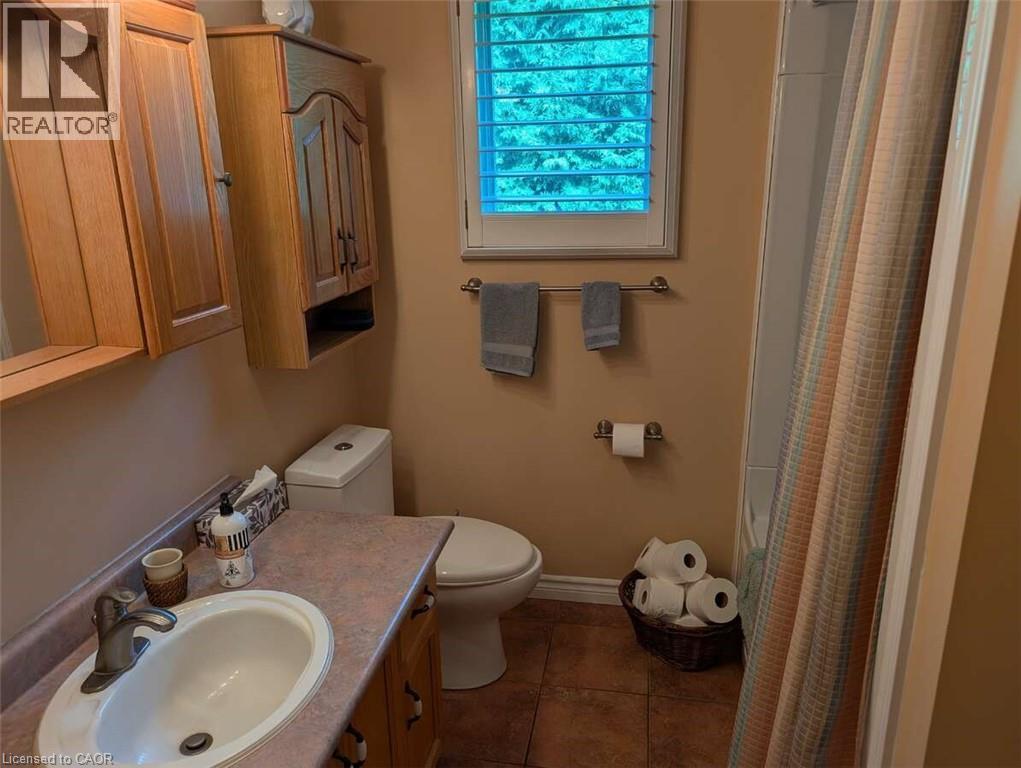 7 Club Court, Wasaga Beach, Ontario  L9Z 1J8 - Photo 15 - 40764800