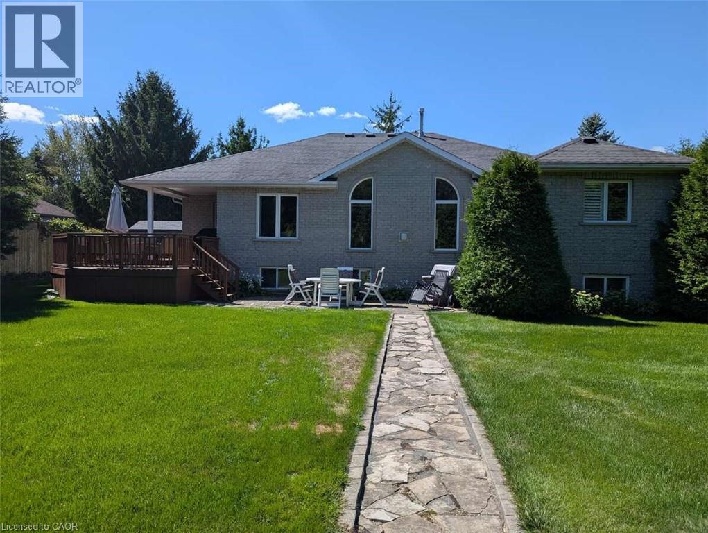 7 Club Court, Wasaga Beach, Ontario  L9Z 1J8 - Photo 25 - 40764800