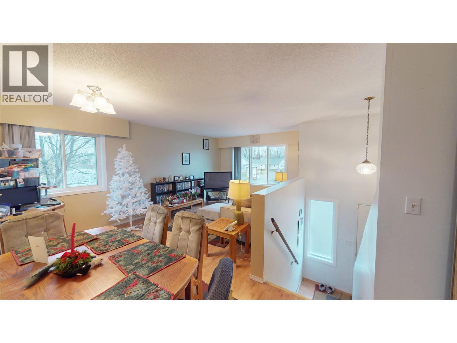 2200 Kokanee Drive N Cranbrook, BC V1C5X6_3