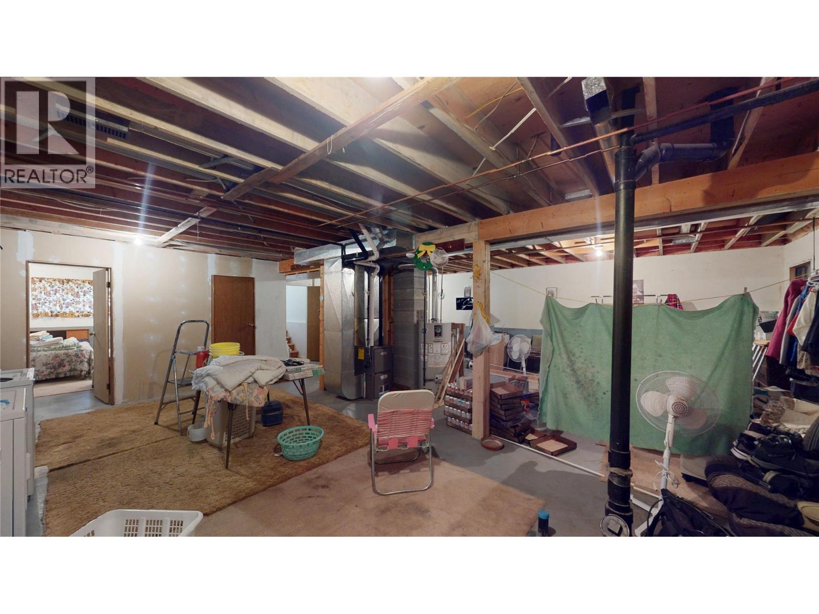 2200 Kokanee Drive N Cranbrook, BC V1C5X6_20