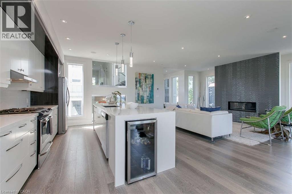 975 Beach Boulevard, Hamilton, Ontario  L8H 6Z7 - Photo 5 - 40774084