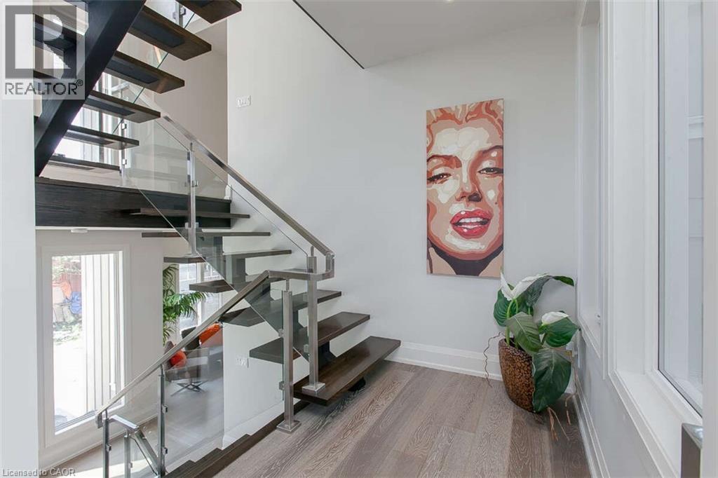 975 Beach Boulevard, Hamilton, Ontario  L8H 6Z7 - Photo 11 - 40774084