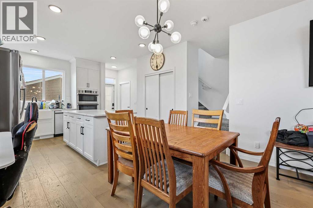 120 Seton Villas Se, Calgary, Alberta  T3M 3L9 - Photo 9 - A2270337