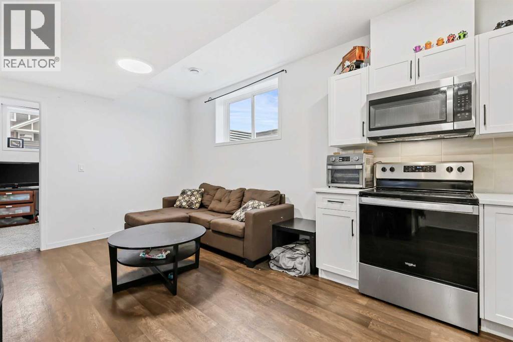 120 Seton Villas Se, Calgary, Alberta  T3M 3L9 - Photo 18 - A2270337