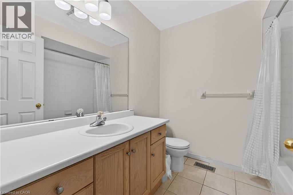 3 Kenyon Crescent, Grimsby, Ontario  L3M 5M5 - Photo 12 - 40790970