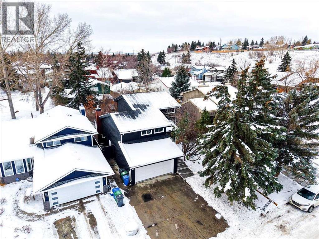 128 Deermoss Crescent Se, Calgary, Alberta  T2J 6P4 - Photo 35 - A2273456