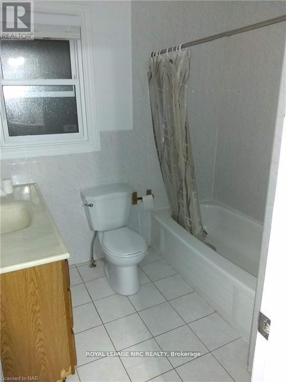 42 North Street, St. Catharines (Downtown), Ontario  L2R 2S5 - Photo 9 - X12633724