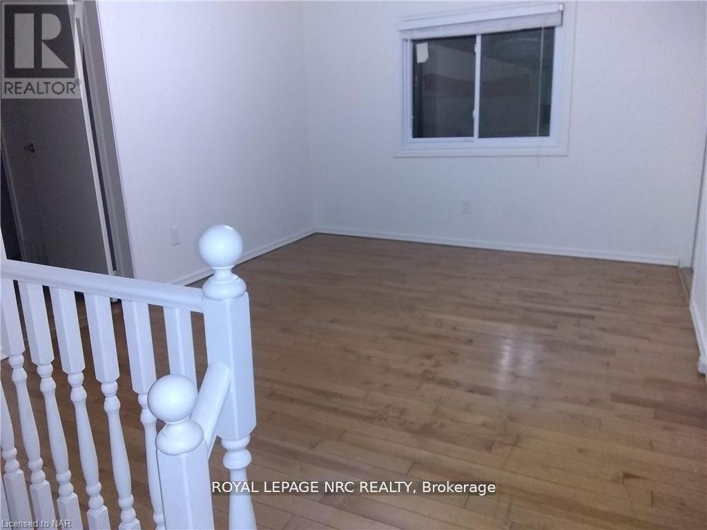 42 North Street, St. Catharines (Downtown), Ontario  L2R 2S5 - Photo 7 - X12633724