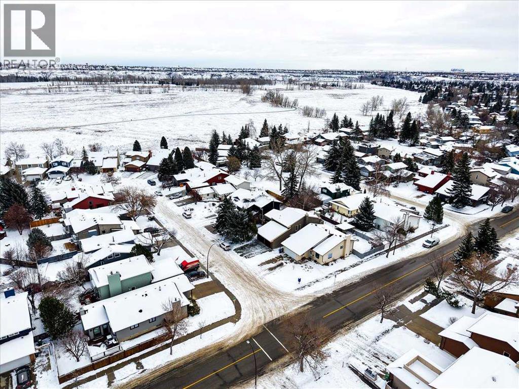 128 Deermoss Crescent Se, Calgary, Alberta  T2J 6P4 - Photo 37 - A2273456