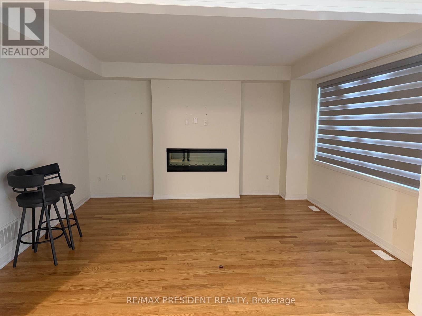 21 Velvet Way, Thorold (Rolling Meadows), Ontario  L2V 0P2 - Photo 9 - X12633612