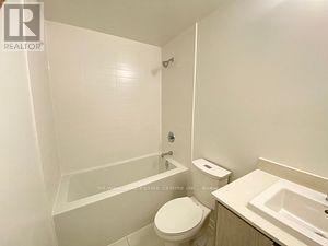 1602 - 55 Duke Street W, Kitchener, Ontario  N2H 0C9 - Photo 8 - X12633626