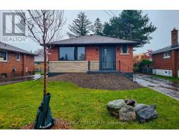 53 WINCHESTER BOULEVARD, Hamilton, Ontario