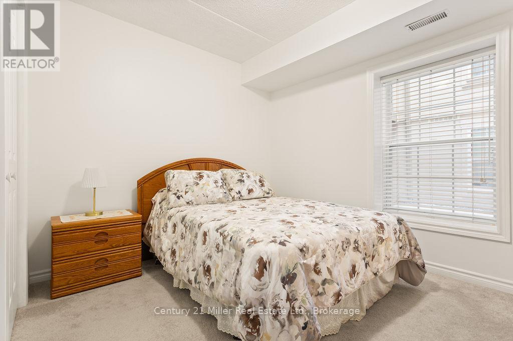 111 - 1450 Bishops Gate, Oakville (Ga Glen Abbey), Ontario  L6M 4N1 - Photo 14 - W12633762