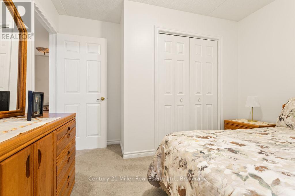 111 - 1450 Bishops Gate, Oakville (Ga Glen Abbey), Ontario  L6M 4N1 - Photo 15 - W12633762