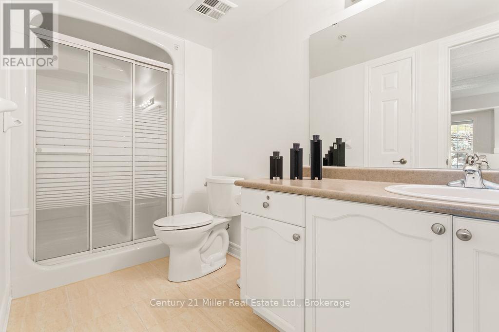 111 - 1450 Bishops Gate, Oakville (Ga Glen Abbey), Ontario  L6M 4N1 - Photo 24 - W12633762