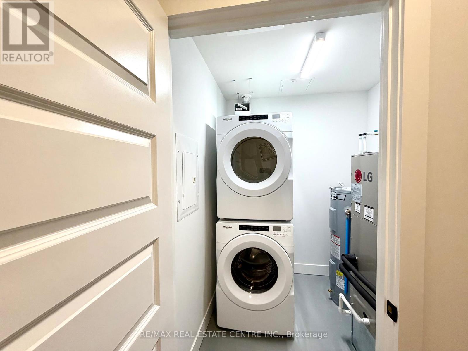 401 - 1100 Lackner Place, Kitchener, Ontario  N2A 0M1 - Photo 13 - X12590584