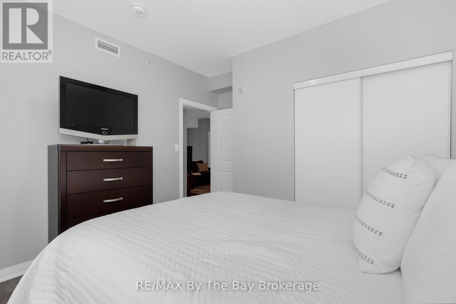 309 - 300 Essa Road, Barrie, Ontario L9J 0B9 - Photo 18 - S12633768