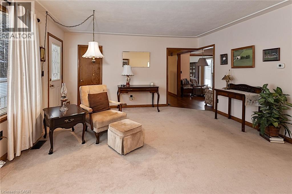 670 Elm Avenue N, Listowel, Ontario  N4W 3G2 - Photo 13 - 40790538