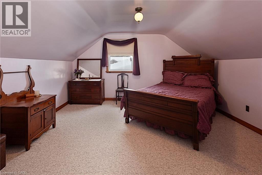 670 Elm Avenue N, Listowel, Ontario  N4W 3G2 - Photo 32 - 40790538