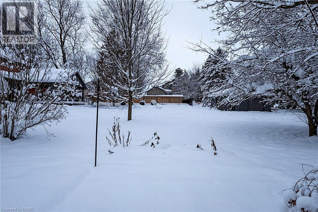 670 Elm Avenue N, Listowel, Ontario  N4W 3G2 - Photo 39 - 40790538