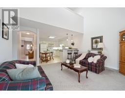 17 TERRAVIEW CRESCENT, Guelph, Ontario