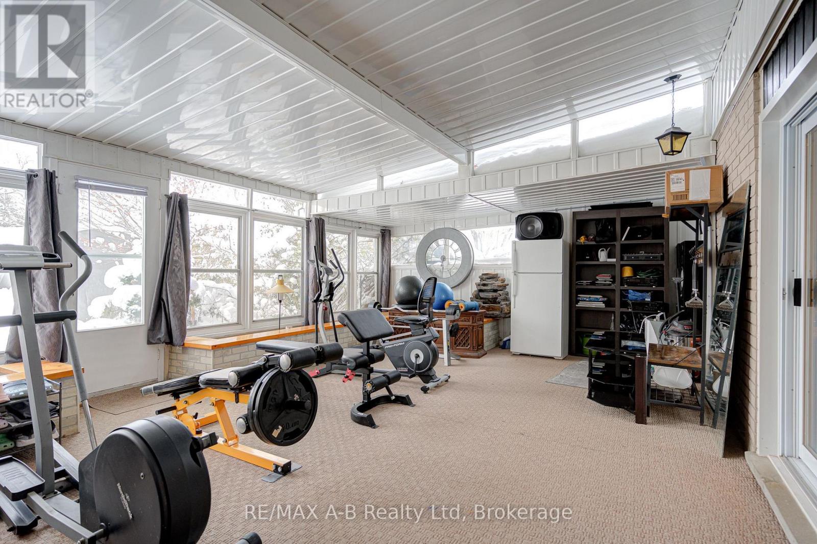 248 Huntingdon Avenue, Stratford, Ontario N5A 6P8 - Photo 12 - X12633810