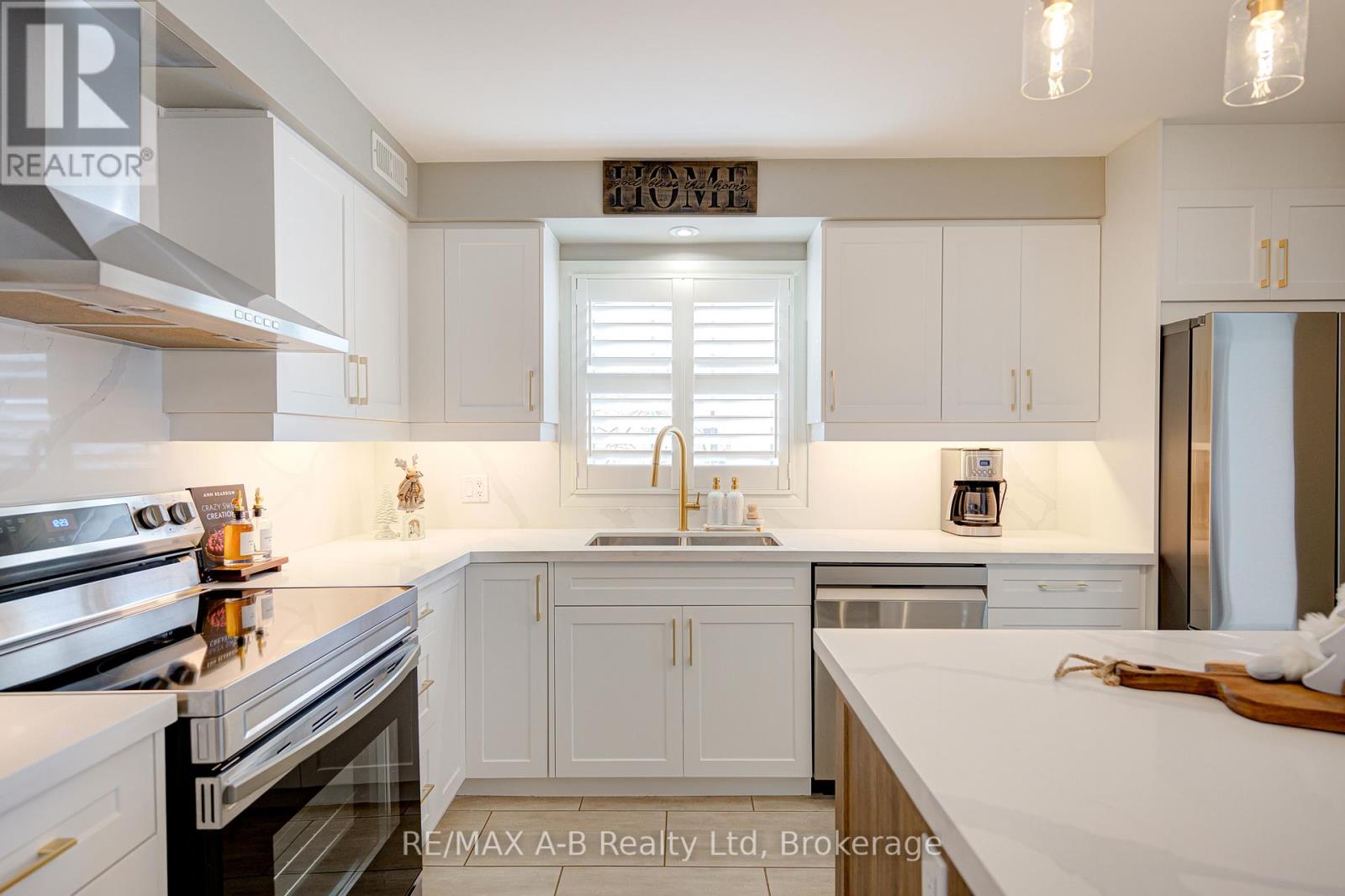 248 Huntingdon Avenue, Stratford, Ontario N5A 6P8 - Photo 17 - X12633810